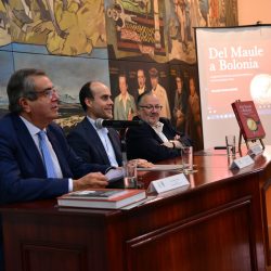Editorial UTalca presenta libro que rescata la historia de la Medalla al Mérito Juan Ignacio Molina